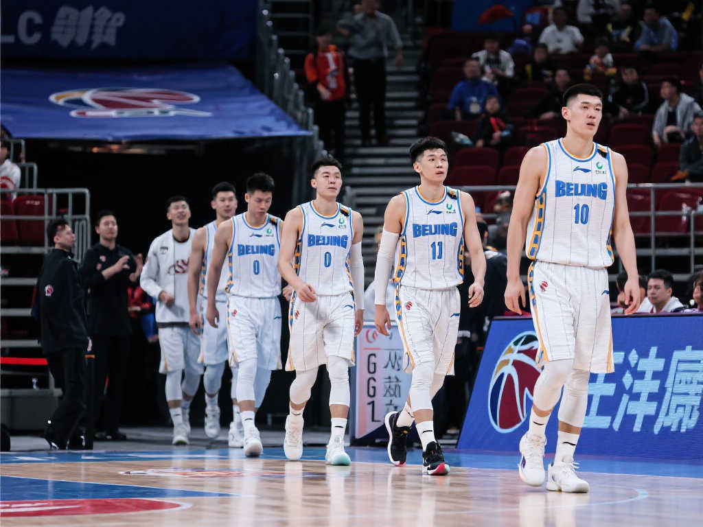 進攻發動機 進攻發動機